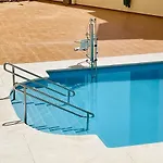 Luxury Loft With Pool In The Centre