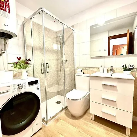 Luxury Loft With Pool In The Centre * توريمولينوس